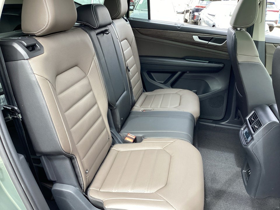 2026 Volkswagen Atlas SEL