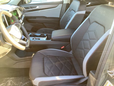 2026 Volkswagen Atlas Peak Edition