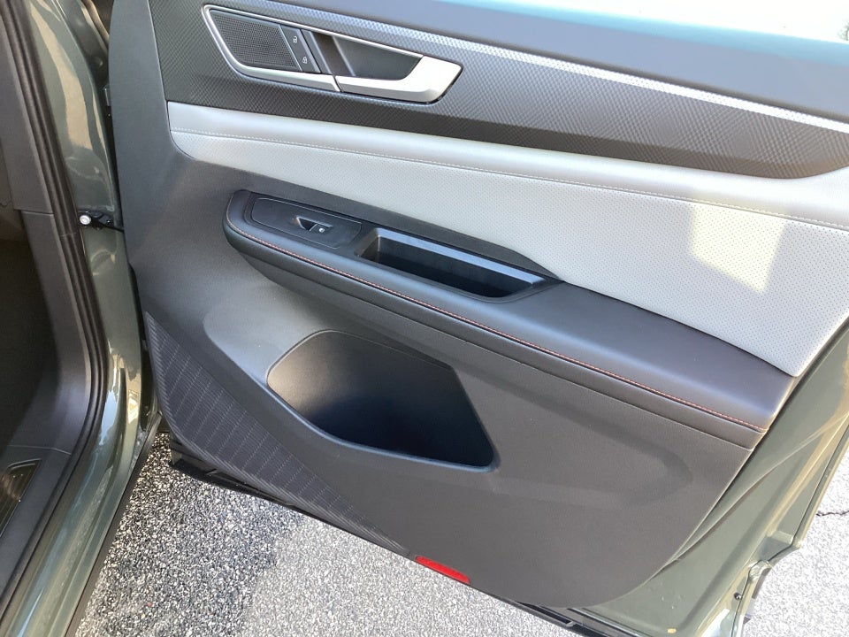 2026 Volkswagen Atlas Peak Edition