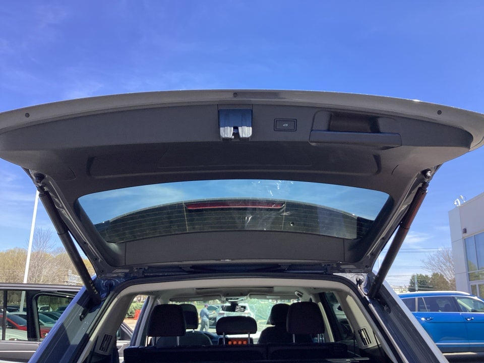 2026 Volkswagen Atlas Peak Edition