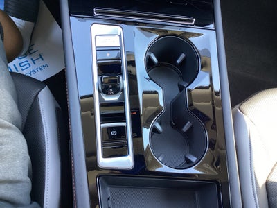 2026 Volkswagen Atlas Peak Edition