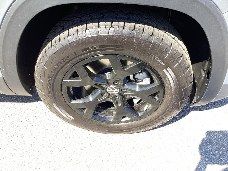 2026 Volkswagen Atlas Peak Edition