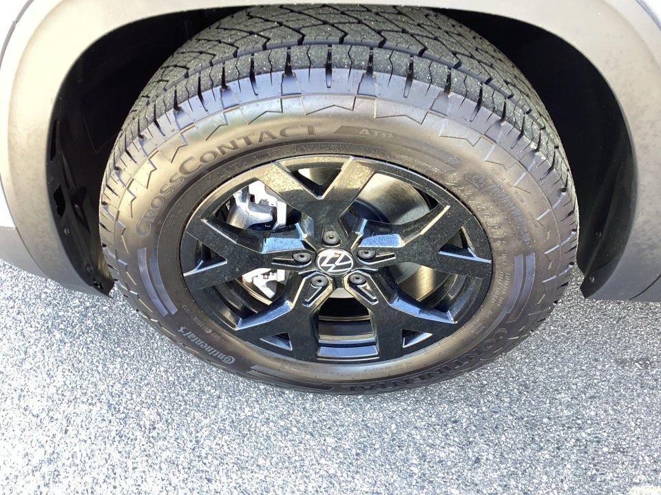 2026 Volkswagen Atlas Peak Edition