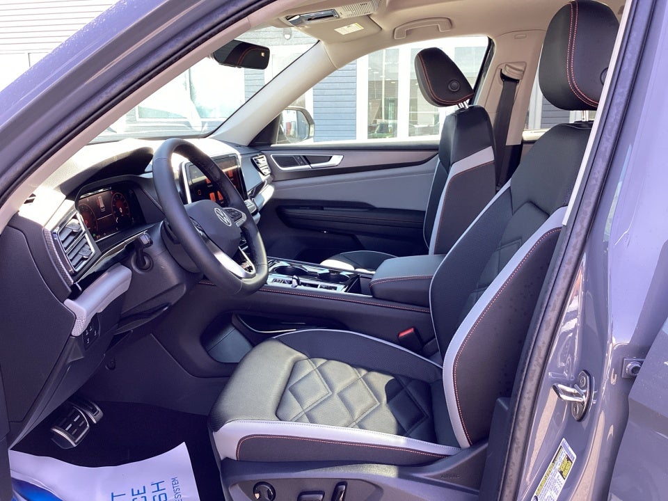 2026 Volkswagen Atlas Peak Edition