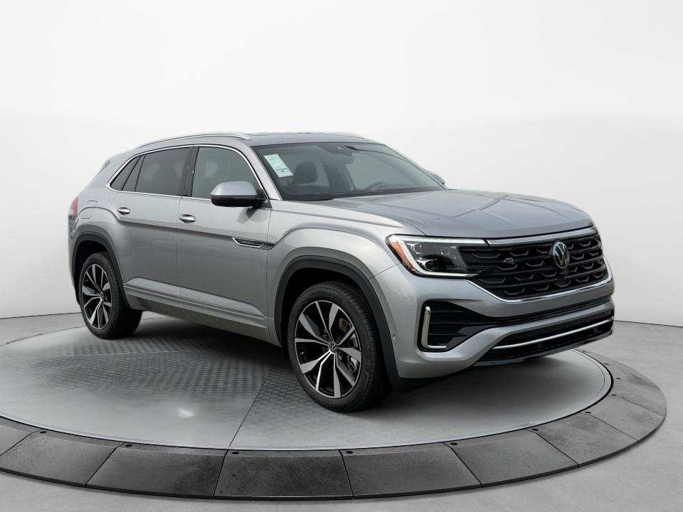 2026 Volkswagen Atlas Cross Sport 2.0T SEL Premium R-Line