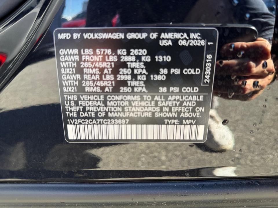 2026 Volkswagen Atlas Cross Sport 2.0T SEL Premium R-Line