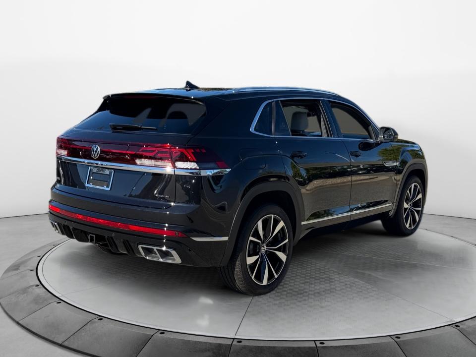 2026 Volkswagen Atlas Cross Sport 2.0T SEL Premium R-Line