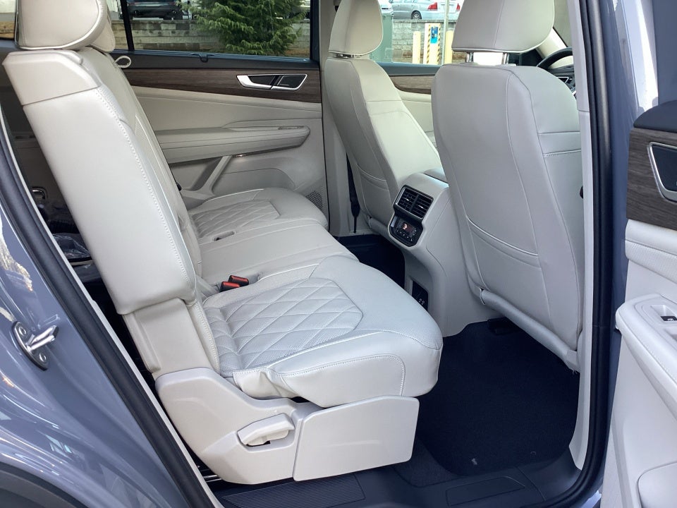 2026 Volkswagen Atlas SEL Premium R-Line