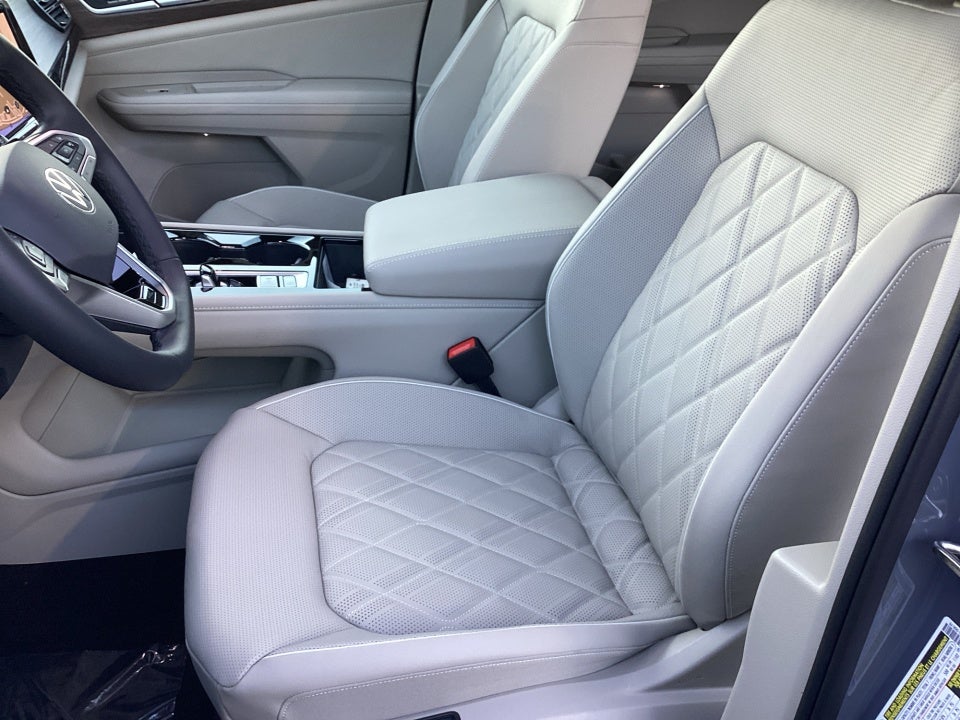 2026 Volkswagen Atlas SEL Premium R-Line