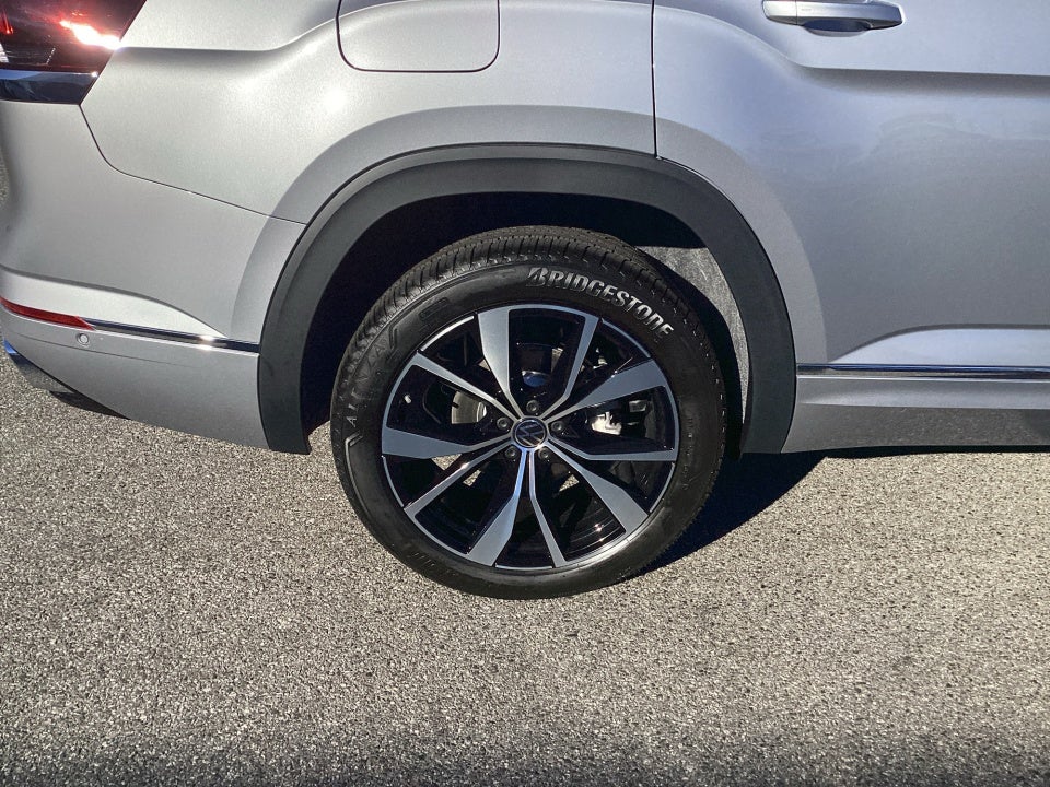 2026 Volkswagen Atlas SEL Premium R-Line