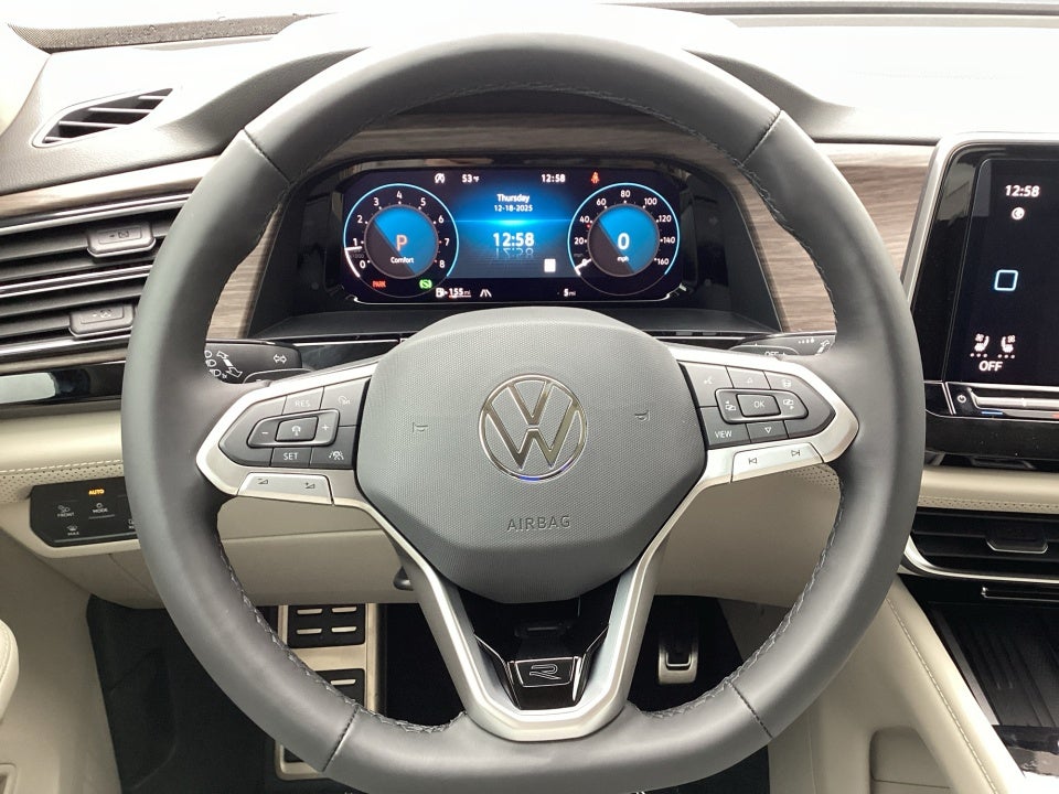 2026 Volkswagen Atlas SEL Premium R-Line