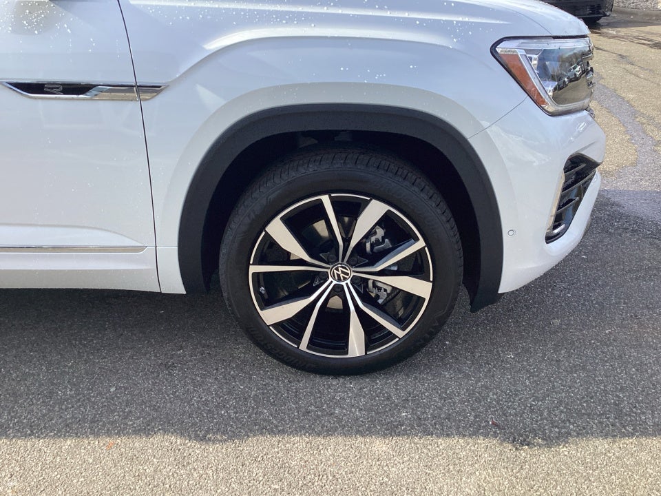 2026 Volkswagen Atlas SEL Premium R-Line