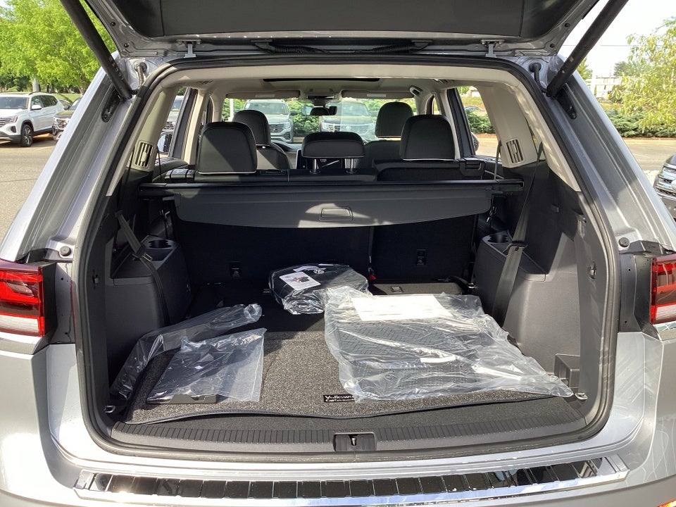 2026 Volkswagen Atlas SEL Premium R-Line