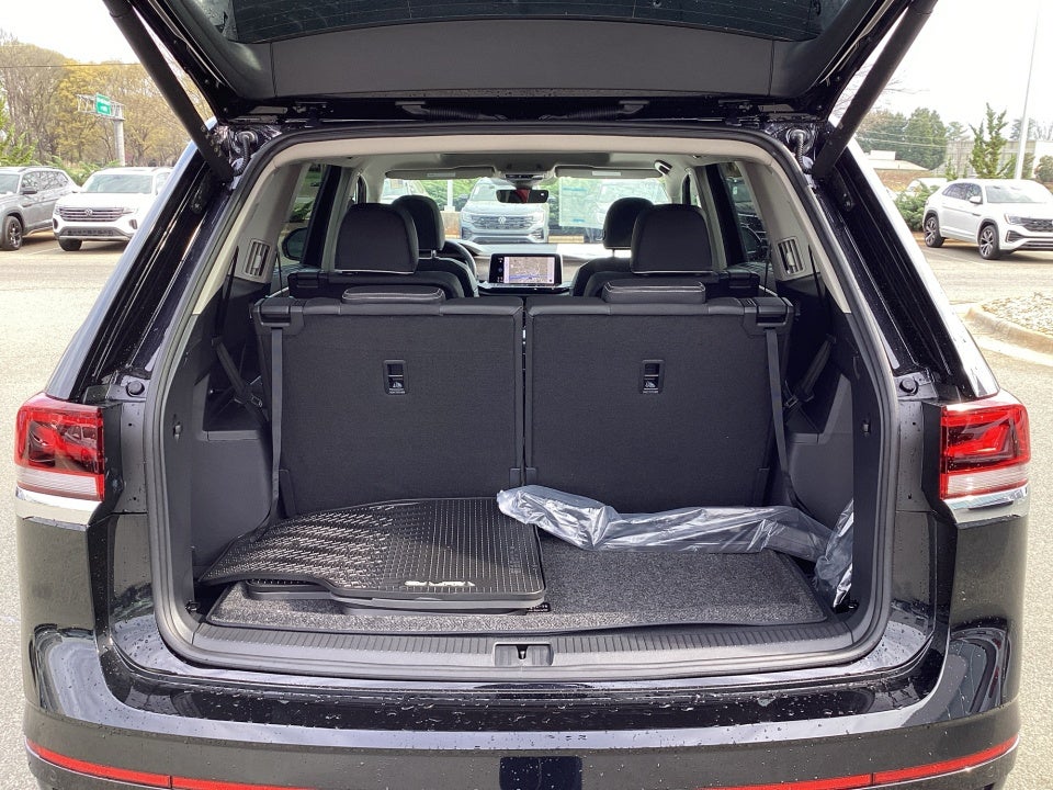 2026 Volkswagen Atlas SEL Premium R-Line