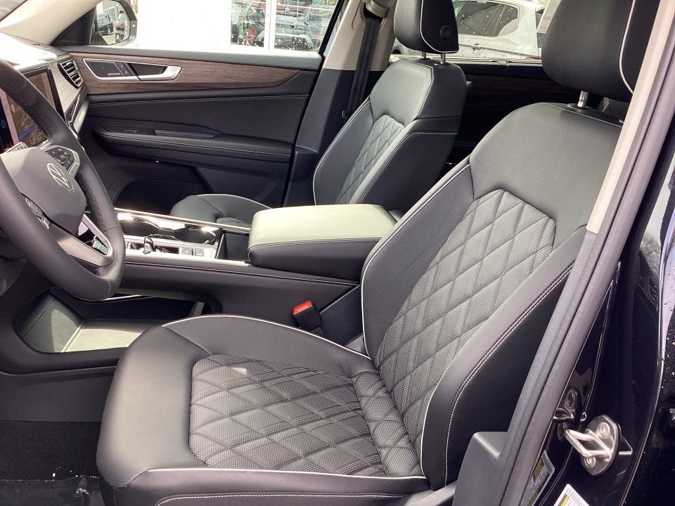 2026 Volkswagen Atlas SEL Premium R-Line