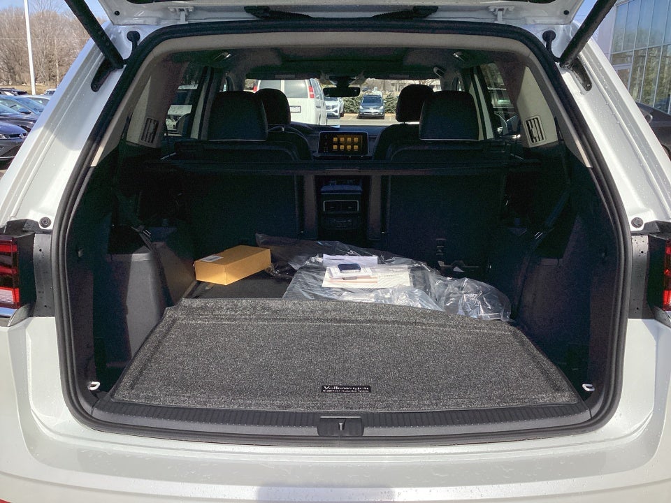 2026 Volkswagen Atlas SEL Premium R-Line