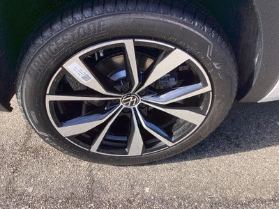 2026 Volkswagen Atlas SEL Premium R-Line