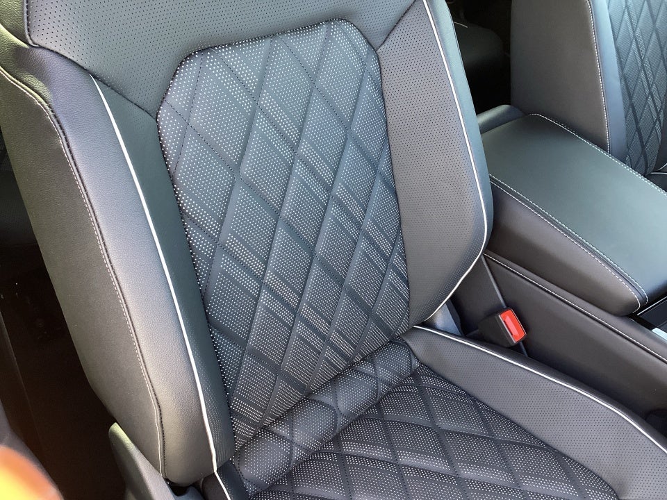 2026 Volkswagen Atlas SEL Premium R-Line