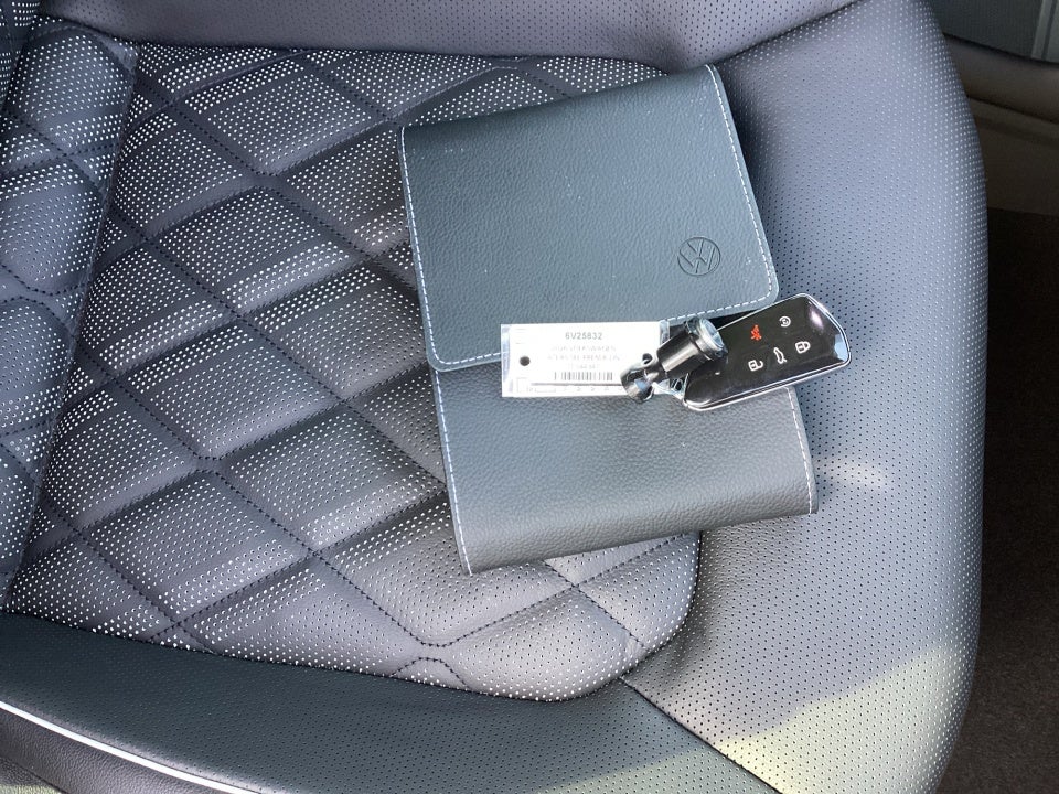 2026 Volkswagen Atlas SEL Premium R-Line