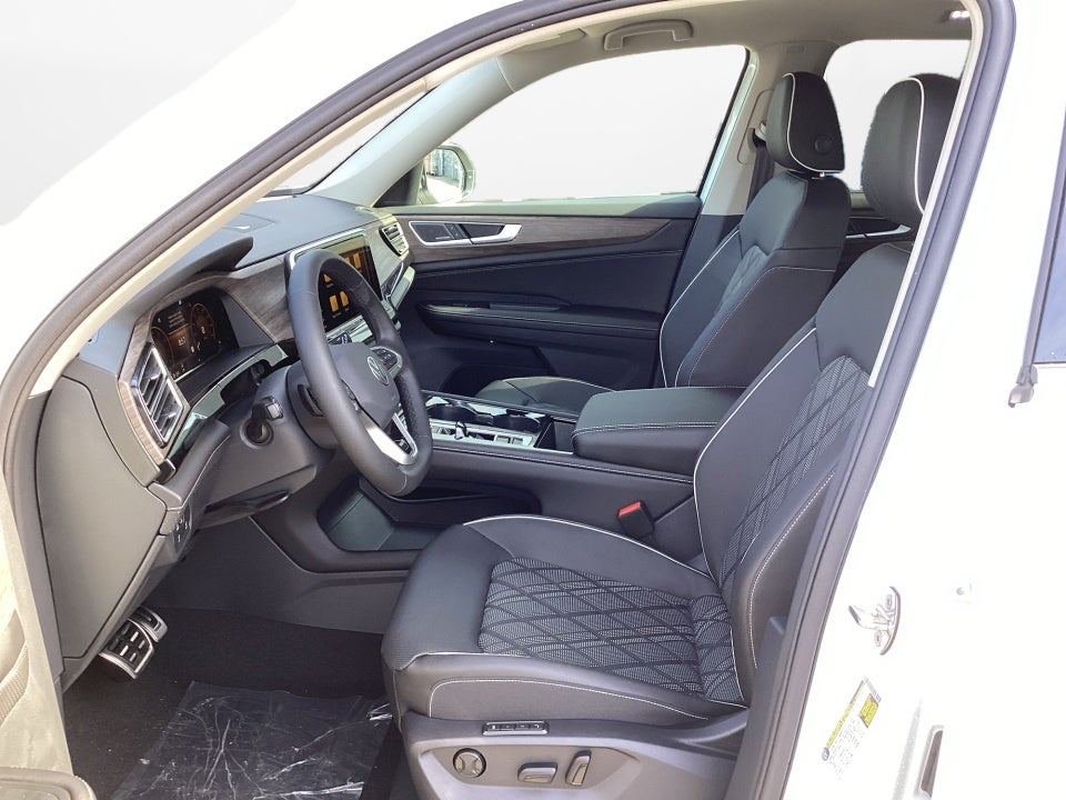 2026 Volkswagen Atlas SEL Premium R-Line