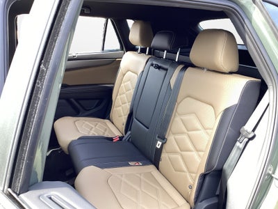 2026 Volkswagen Atlas Cross Sport SE with Technology