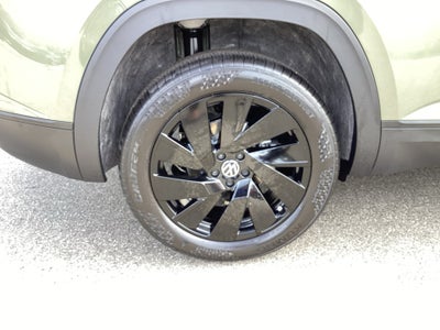 2026 Volkswagen Atlas Cross Sport SE with Technology