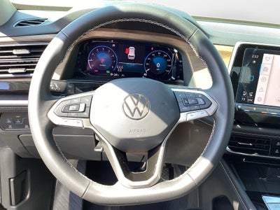 2026 Volkswagen Atlas SE with Technology