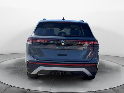 2027 Volkswagen Atlas SE w/Technology
