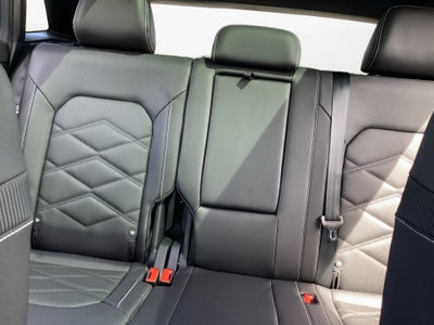 2026 Volkswagen Atlas Cross Sport SE with Technology