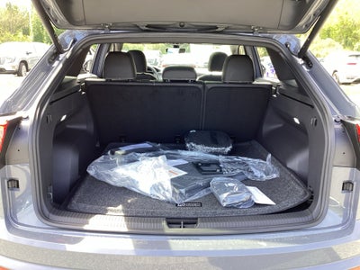 2026 Volkswagen Atlas Cross Sport SE with Technology