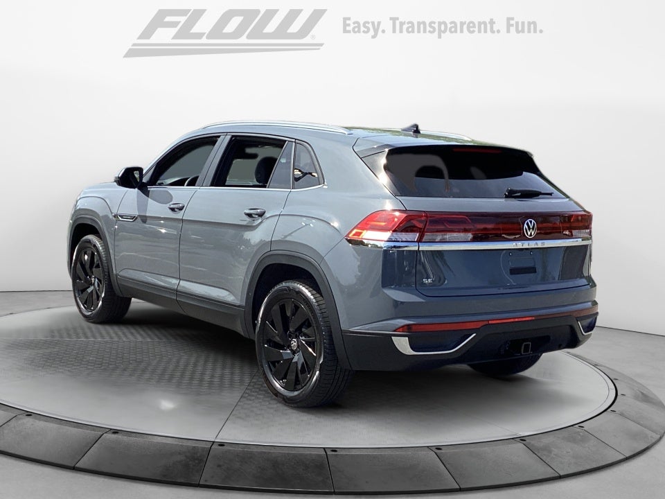 2026 Volkswagen Atlas Cross Sport SE with Technology