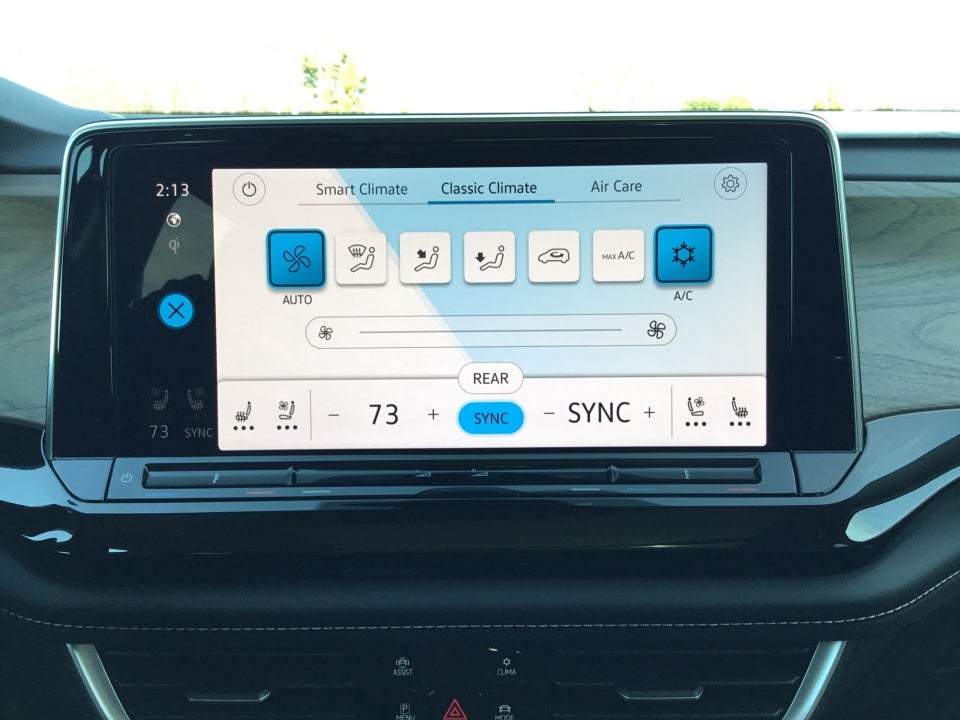 2026 Volkswagen Atlas SE with Technology