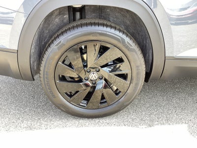 2026 Volkswagen Atlas SE with Technology