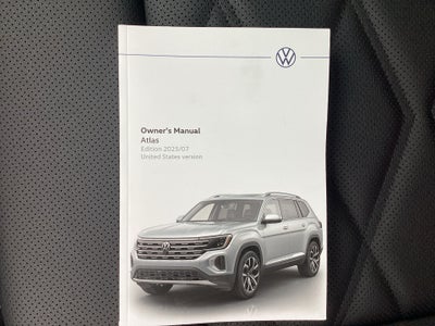2026 Volkswagen Atlas SE with Technology