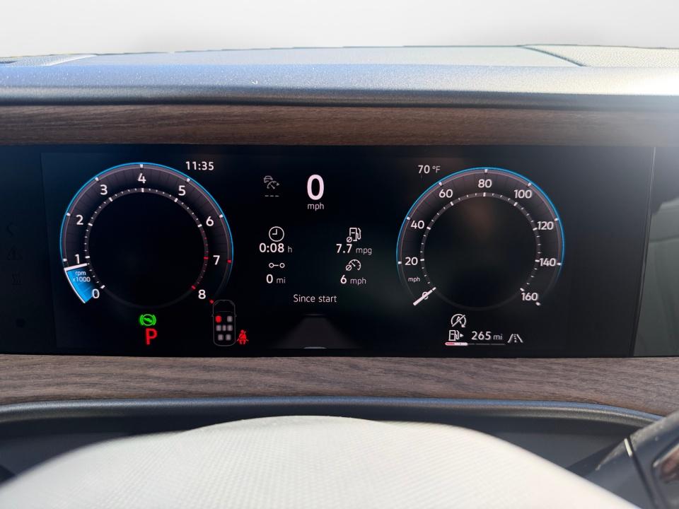 2027 Volkswagen Atlas SE w/Technology