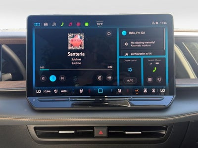 2027 Volkswagen Atlas SE w/Technology