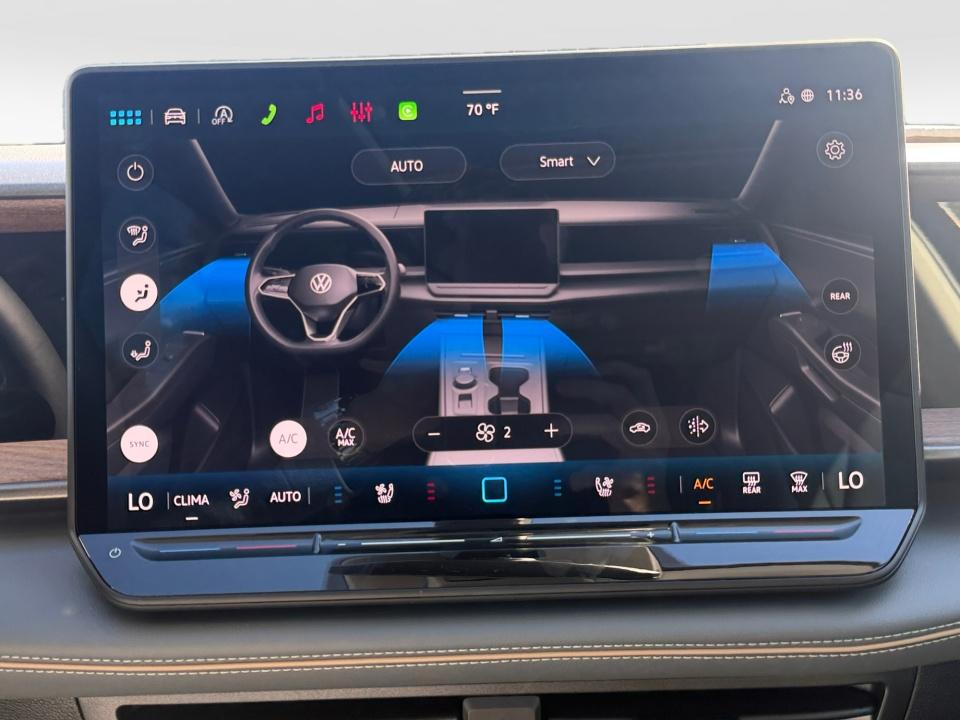 2027 Volkswagen Atlas SE w/Technology