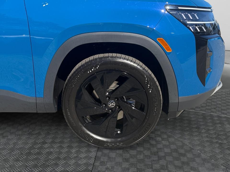 2027 Volkswagen Atlas SE w/Technology