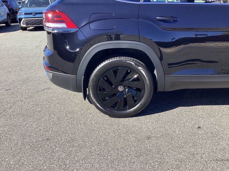 2026 Volkswagen Atlas Cross Sport 2.0T SE w/Technology