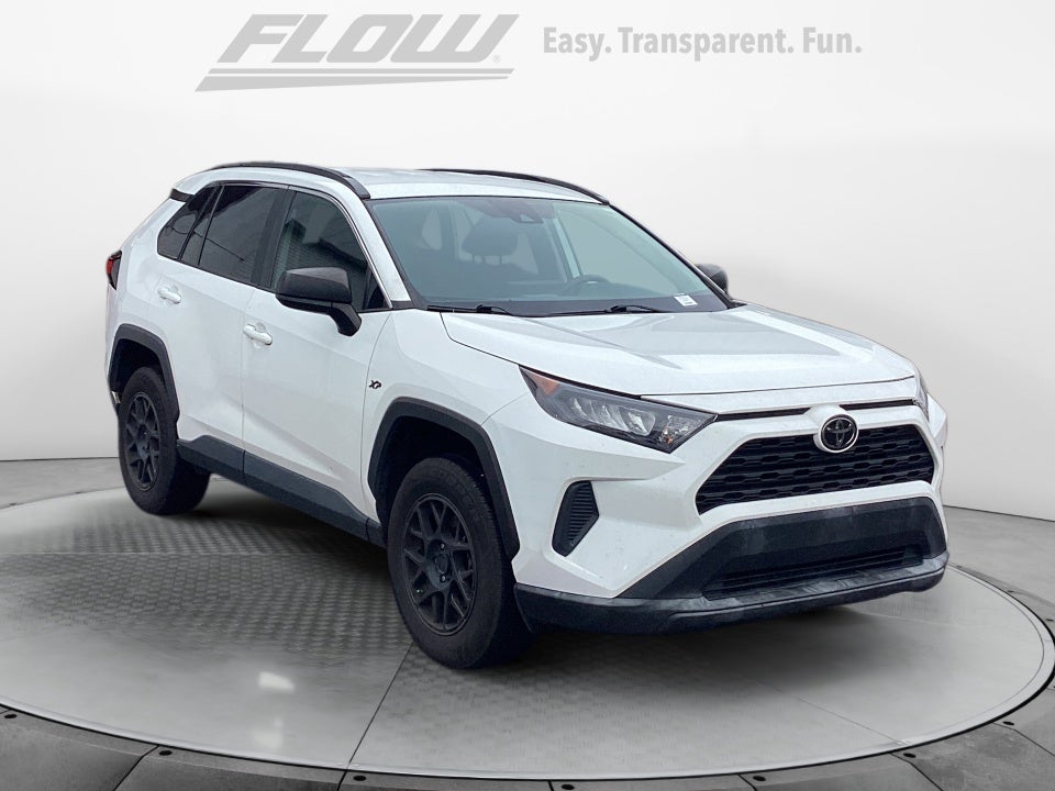 2020 Toyota RAV4 LE