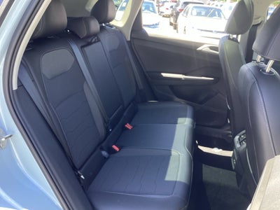 2026 Volkswagen Taos SE Black