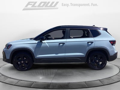 2026 Volkswagen Taos SE Black