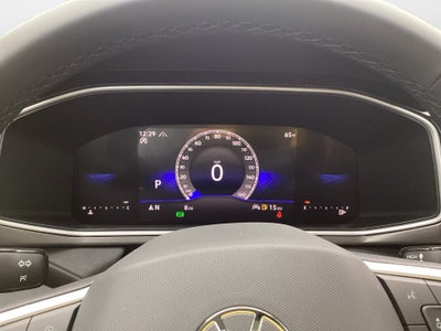 2026 Volkswagen Taos SE Black