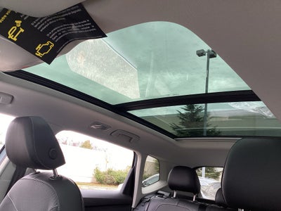 2026 Volkswagen Taos SE Black