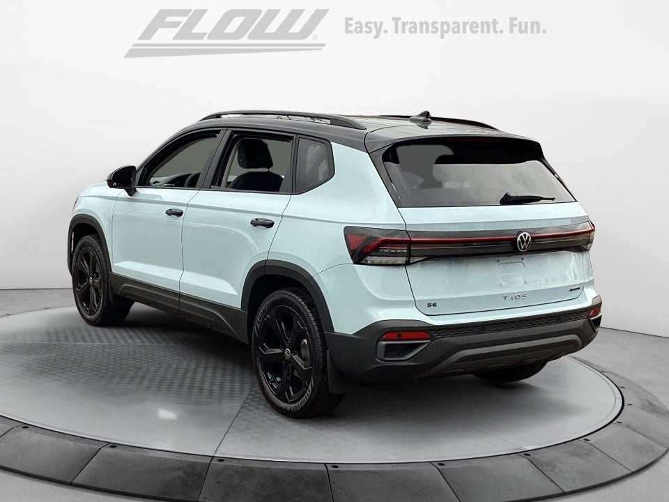 2026 Volkswagen Taos SE Black