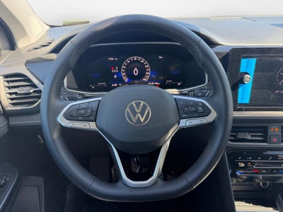 2027 Volkswagen Taos SE Black