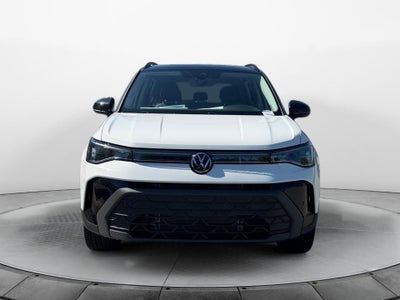 2027 Volkswagen Taos SE Black