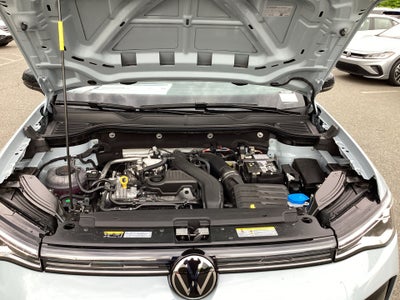 2026 Volkswagen Taos SE Black