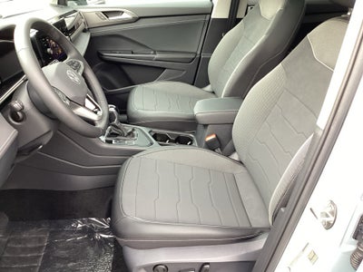 2026 Volkswagen Taos SE Black