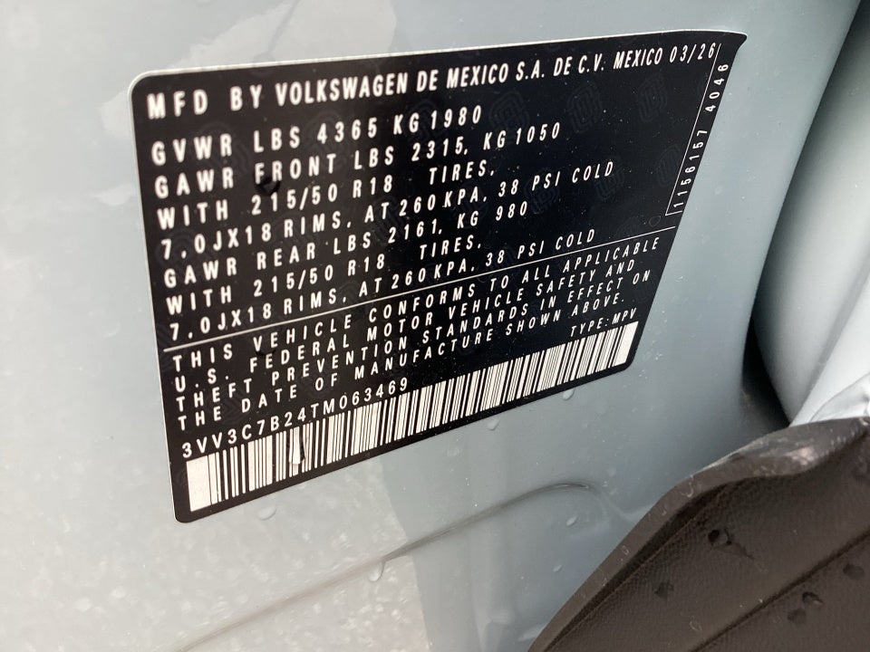 2026 Volkswagen Taos SE Black